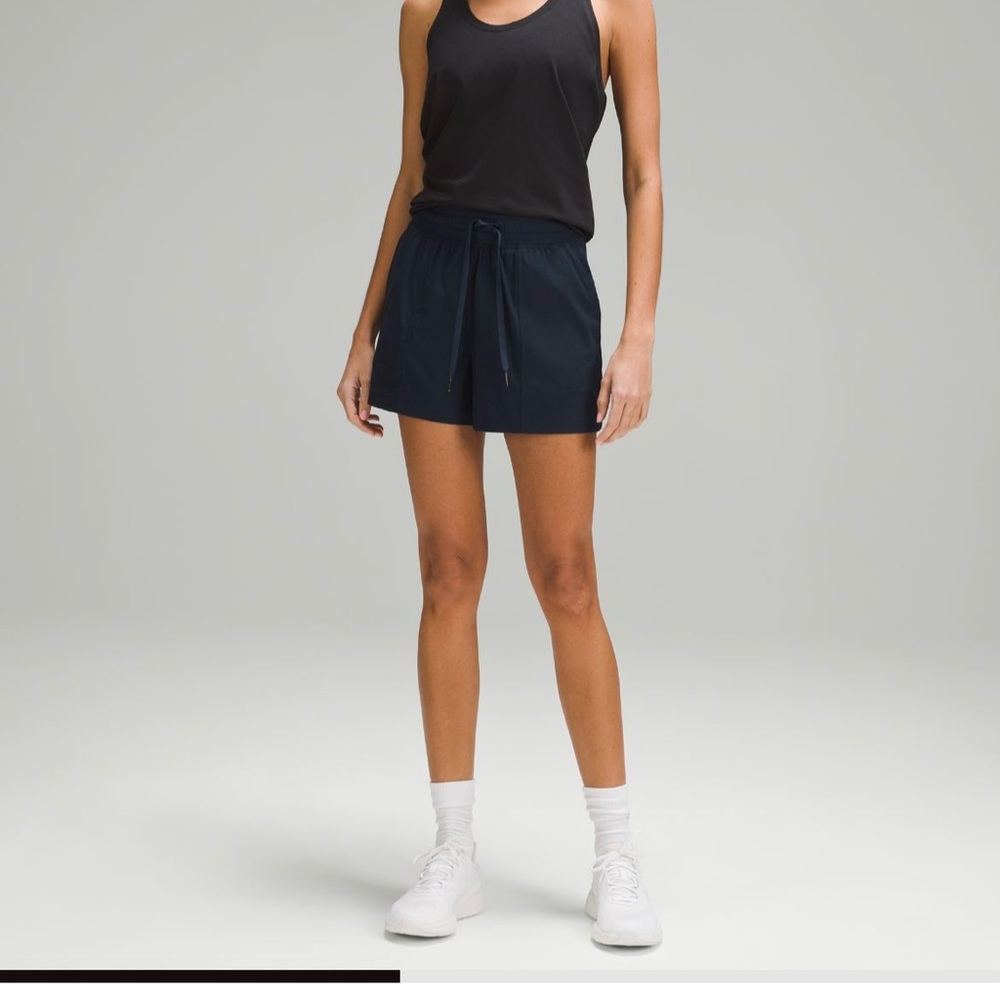 Lululemon Dance Studio High-Rise Short 3.5" *True Navy Size 8 - Picture 6 of 7